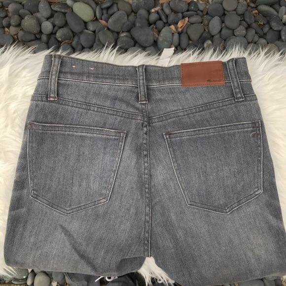 Madewell 9” Rise Jeans - Picture 5 of 5